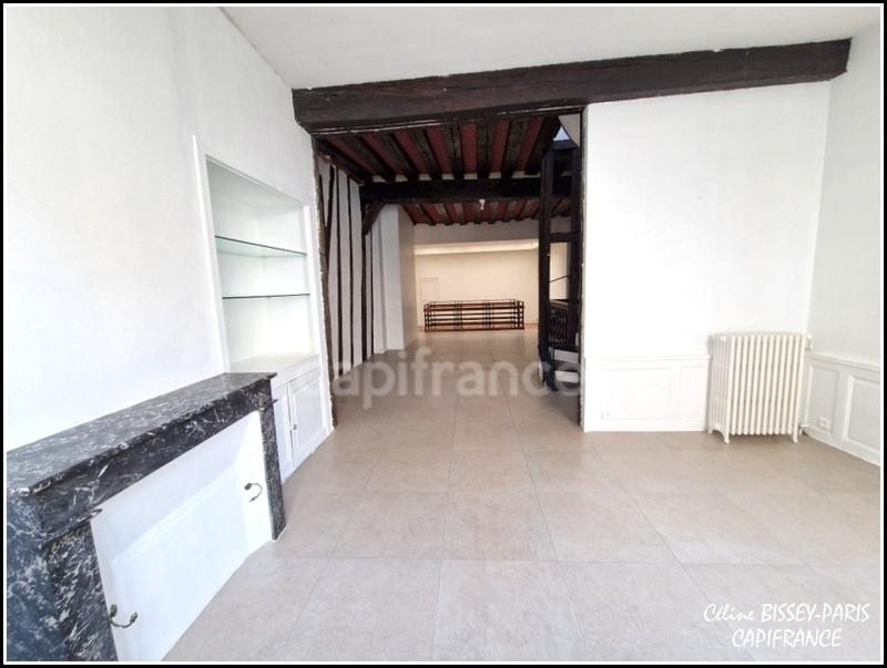 Appartement - 146 m² - 6 pièces