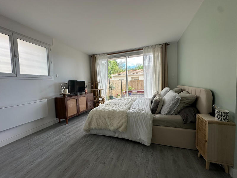 Appartement - 85 m² - 4 pièces