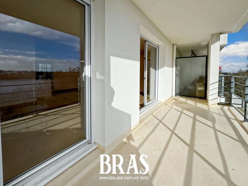 Appartement - 75 m² - 4 pièces