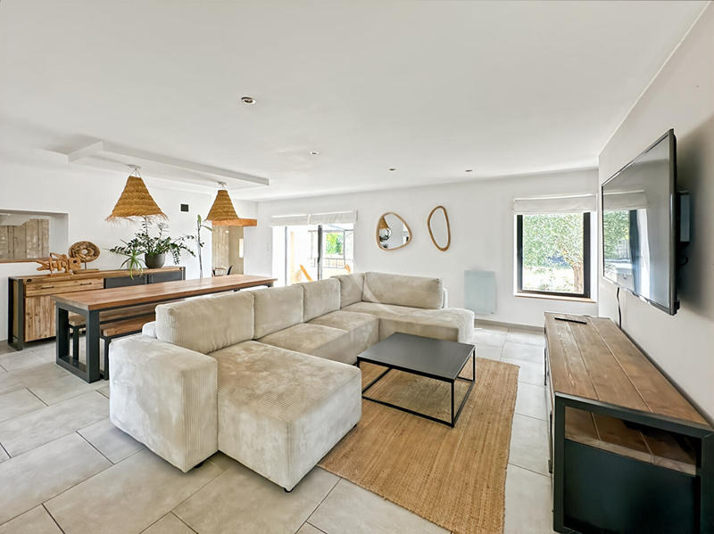 Maison - 104 m² - 3 pièces