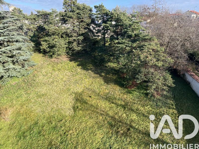 Appartement - 77 m² - 3 pièces