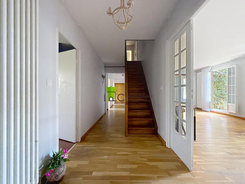 Maison - 175 m² - 6 pièces