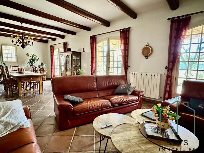 Villa - 192 m² - 7 pièces