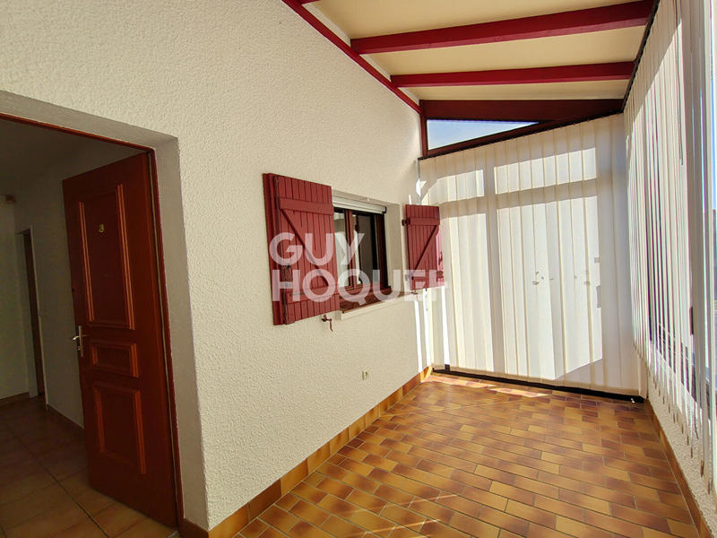 Villa - 100 m² - 5 pièces