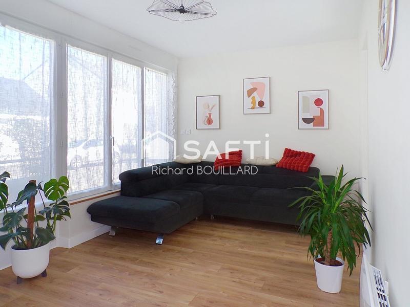 Maison - 110 m² - 6 pièces