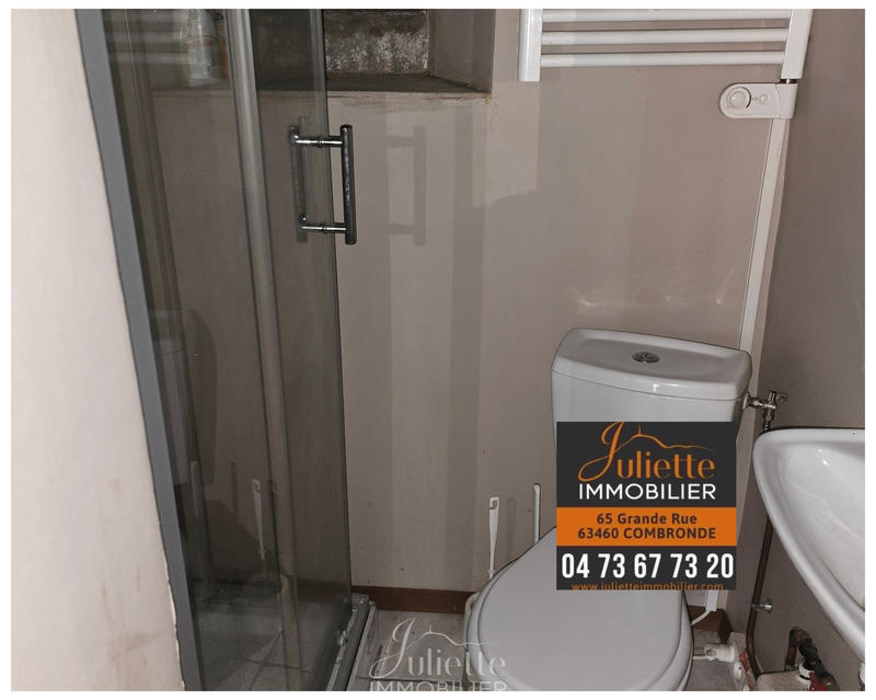 Maison - 240 m² - 7 pièces