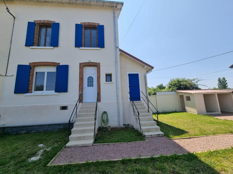 Maison - 64 m² - 3 pièces