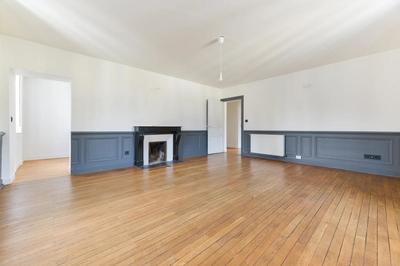 Appartement - 134 m² - 5 pièces