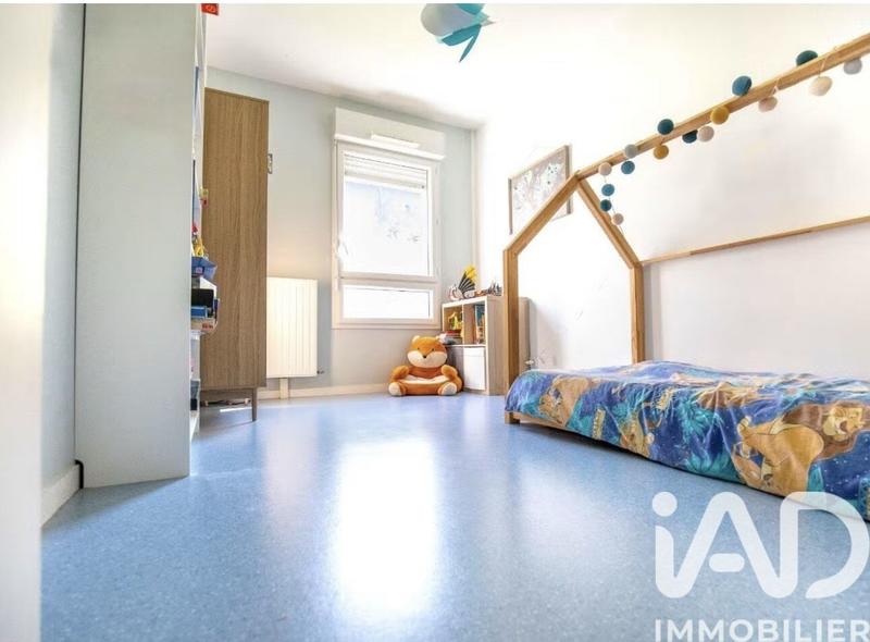 Appartement - 84 m² - 4 pièces