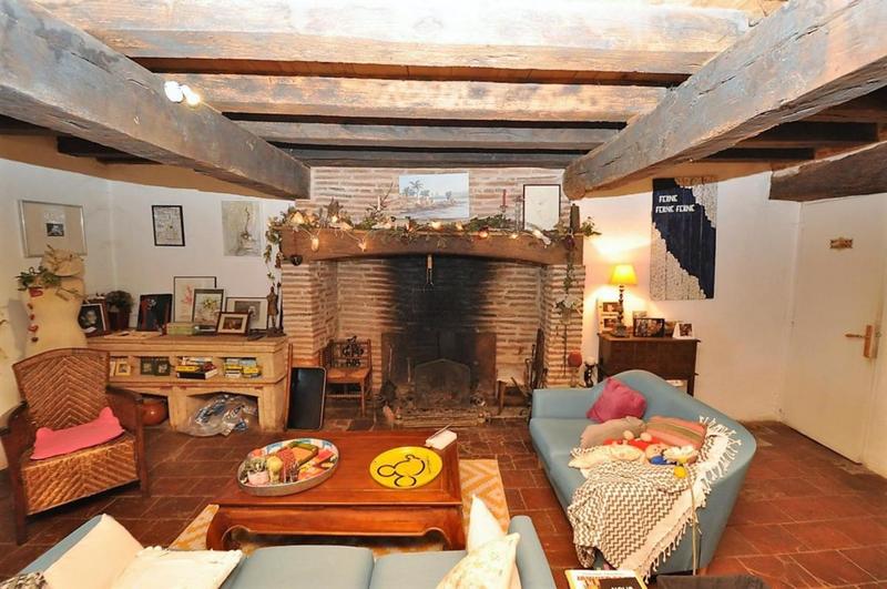 Maison de village - 400 m² - 10 pièces