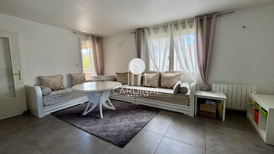 Appartement - 79 m² - 4 pièces