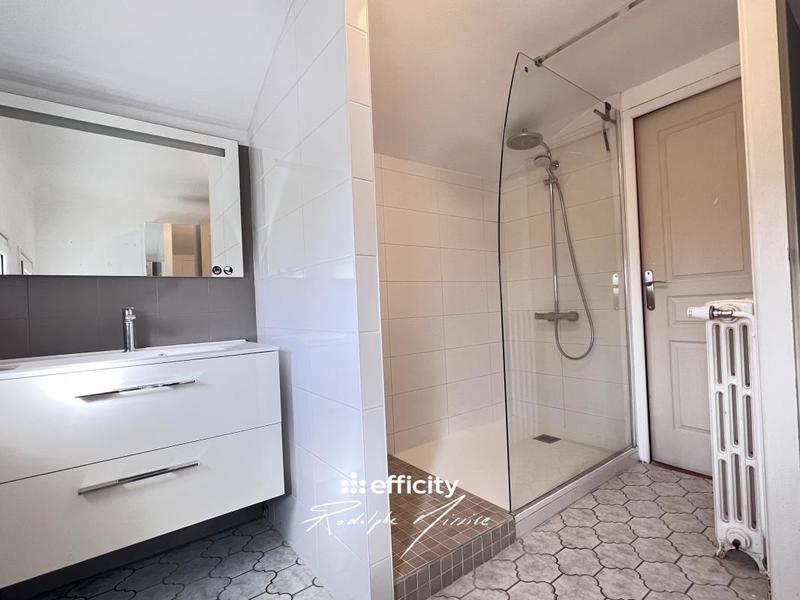 Maison - 126 m² - 5 pièces