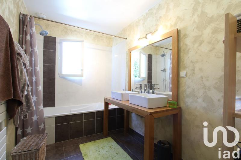 Maison - 87 m² - 5 pièces