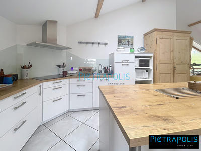 Appartement - 170 m² - 4 pièces