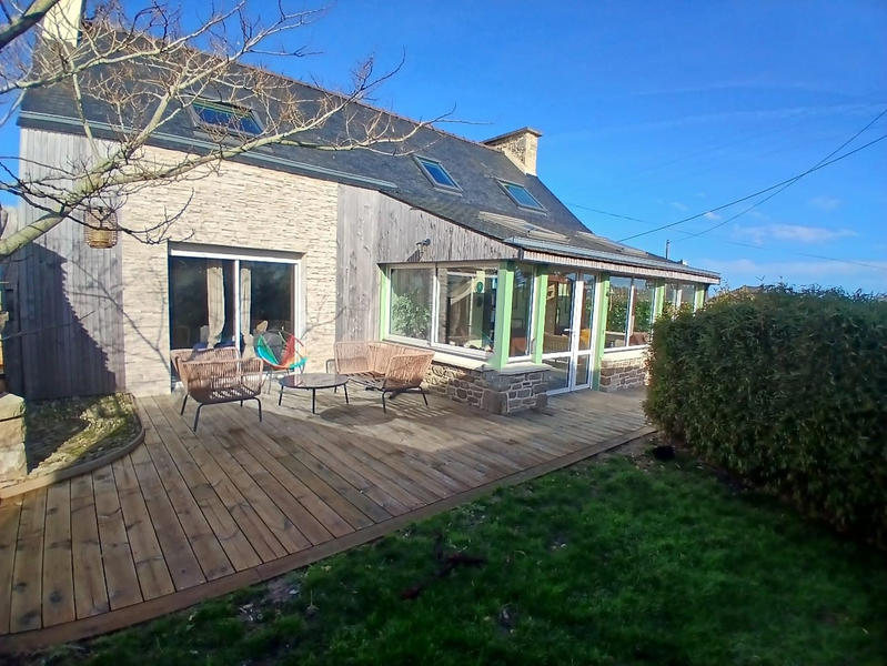 Maison - 138 m² - 6 pièces