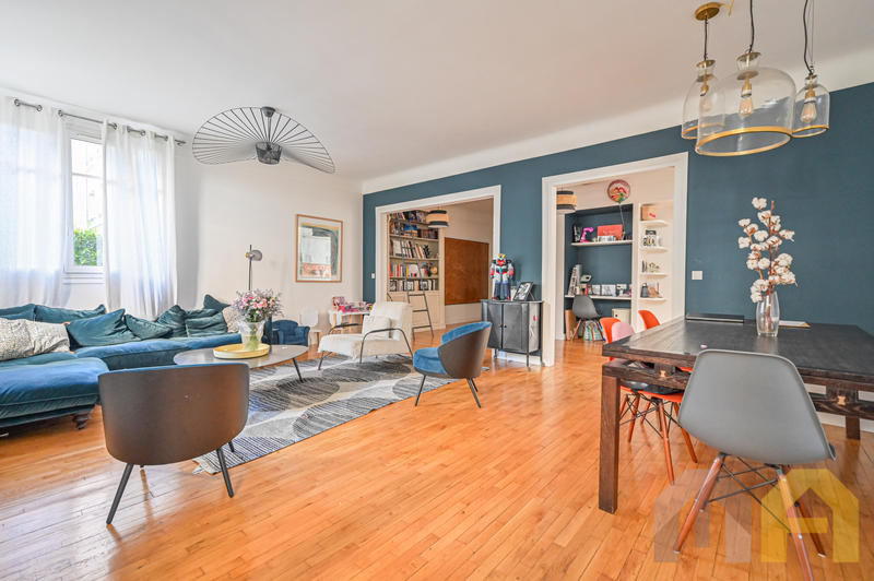 Appartement - 131 m² - 6 pièces