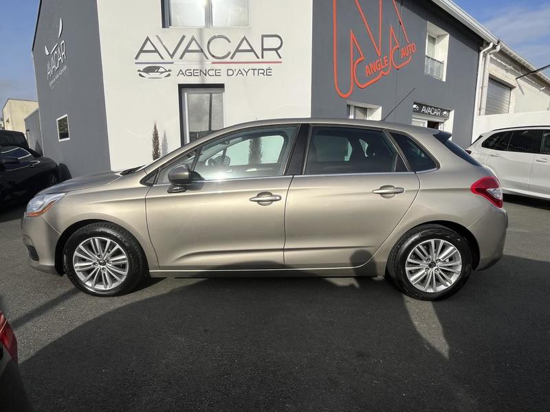 Citroën C4 1.6 HDi 92 Ch Finition Confort, Attelage *Distribution effectué pour la vente