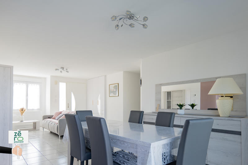 Maison - 100 m² - 4 pièces