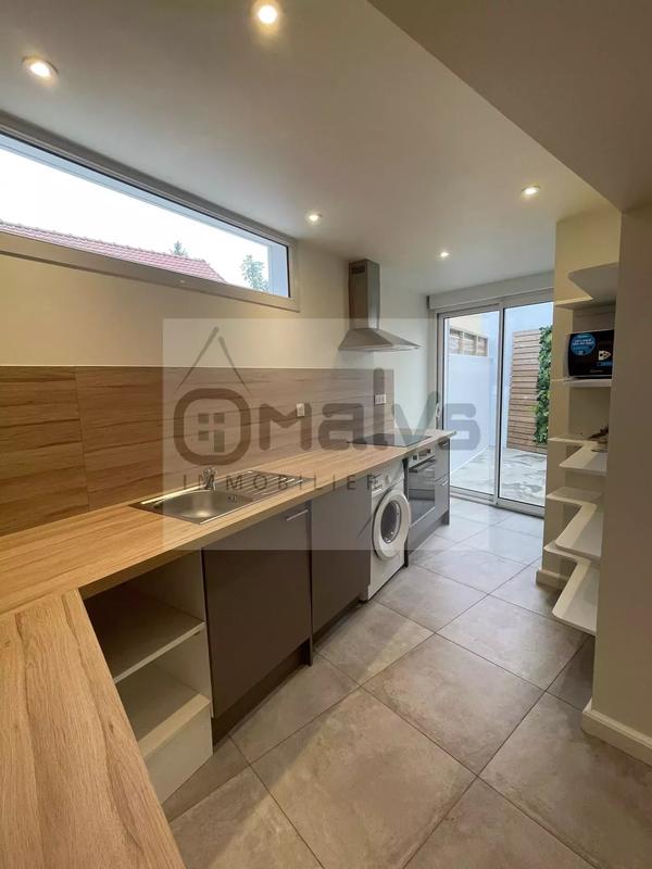 Maison de ville - 66 m² - 3 pièces