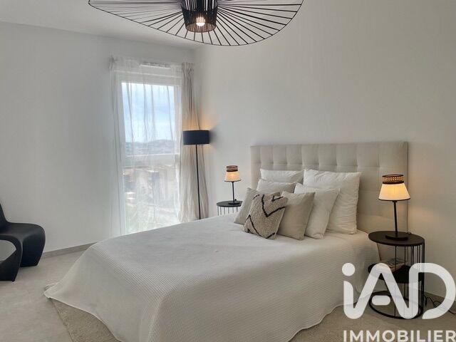 Appartement - 94 m² - 4 pièces