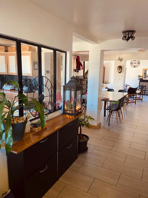 Villa - 180 m² - 8 pièces