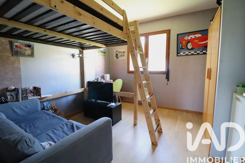 Maison - 95 m² - 5 pièces