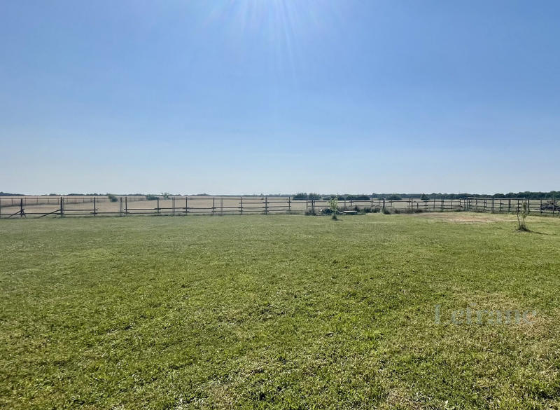 Maison - 300 m² - 10 pièces