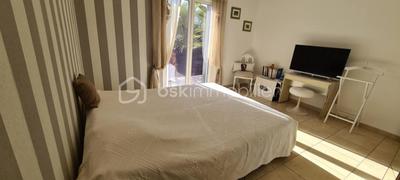 Villa - 185 m² - 6 pièces