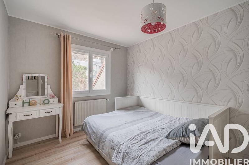 Maison - 137 m² - 6 pièces