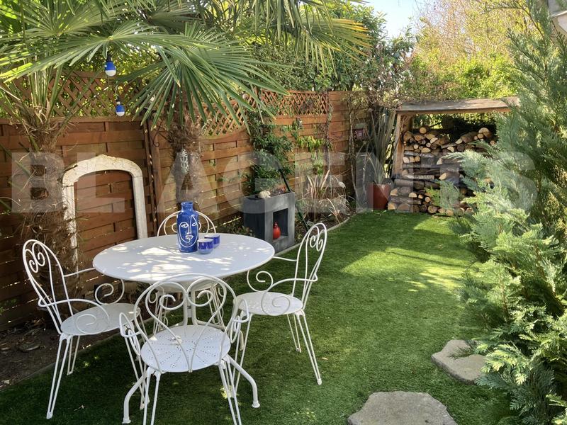 Maison - 97 m² - 5 pièces