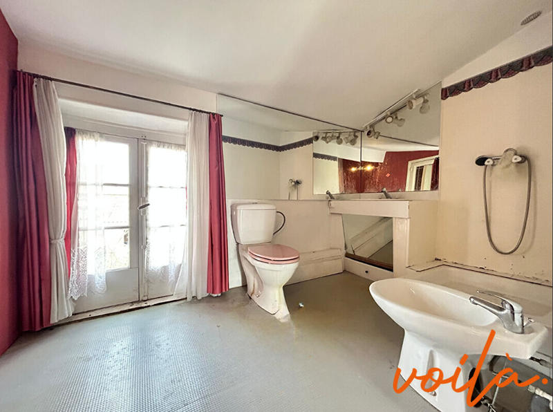 Immeuble - 165 m² - 6 pièces