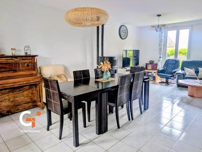 Maison - 101 m² - 6 pièces