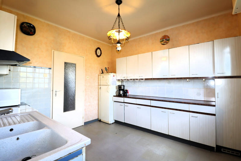 Appartement - 81 m² - 4 pièces