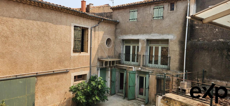 Maison - 255 m² - 9 pièces