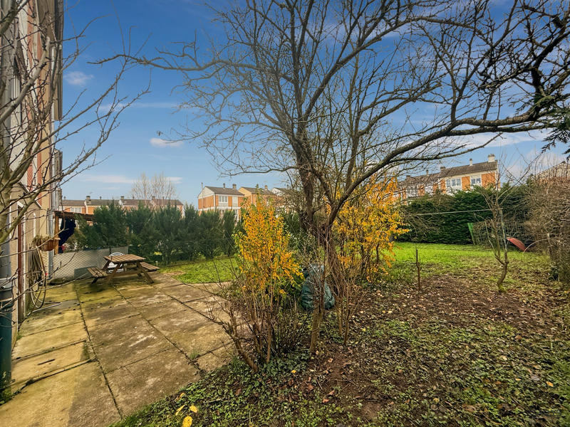 Maison - 91 m² - 5 pièces