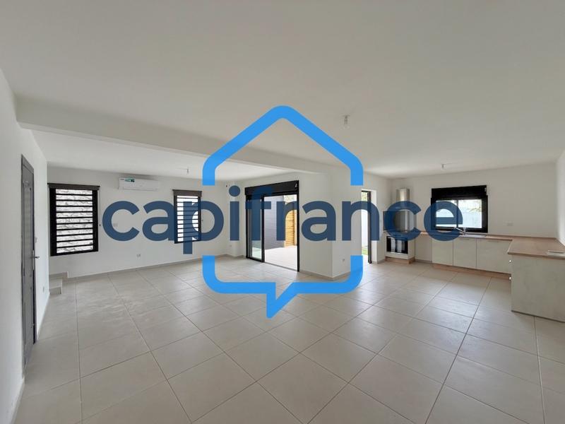 Maison - 101 m² - 4 pièces