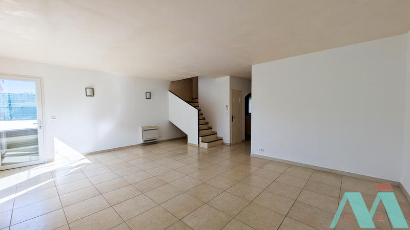 Maison - 102 m² - 4 pièces