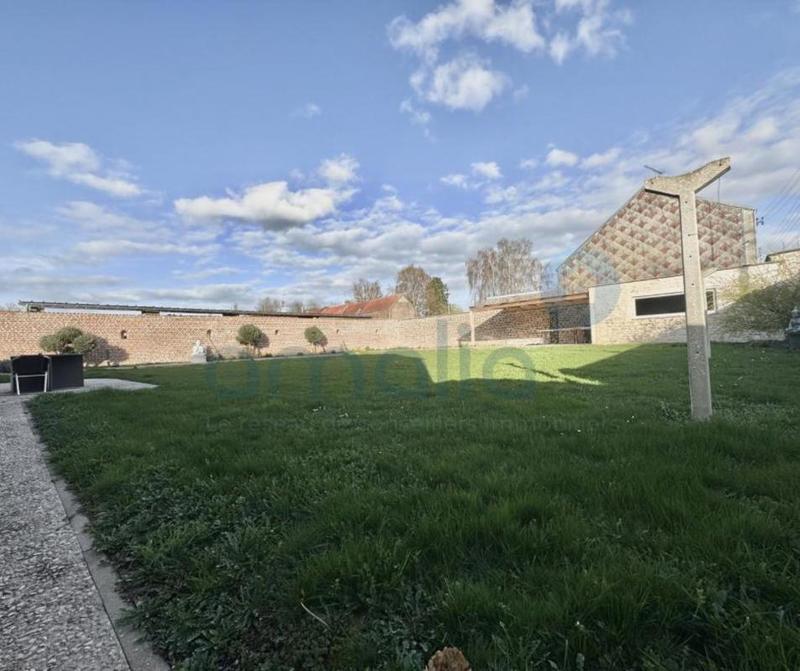 Maison - 245 m² - 8 pièces