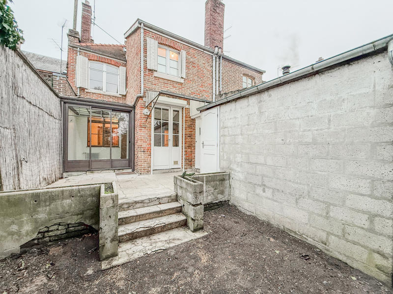 Maison - 128 m² - 6 pièces