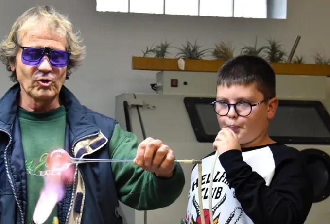 Journées Découverte &quot;Allez on va souffler notre boule de Noël&quot;