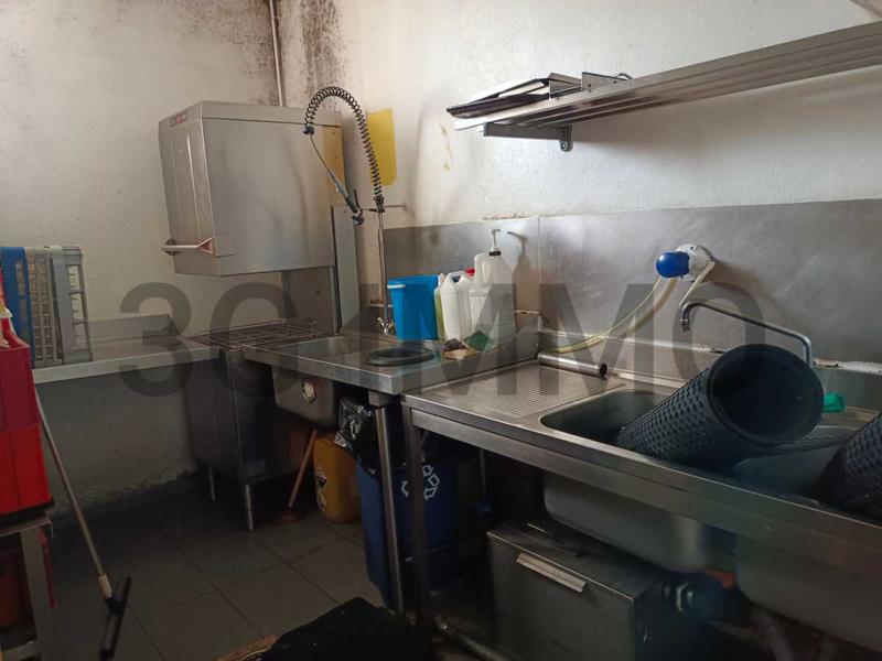 Fonds de commerce - Magasins - 250 m²