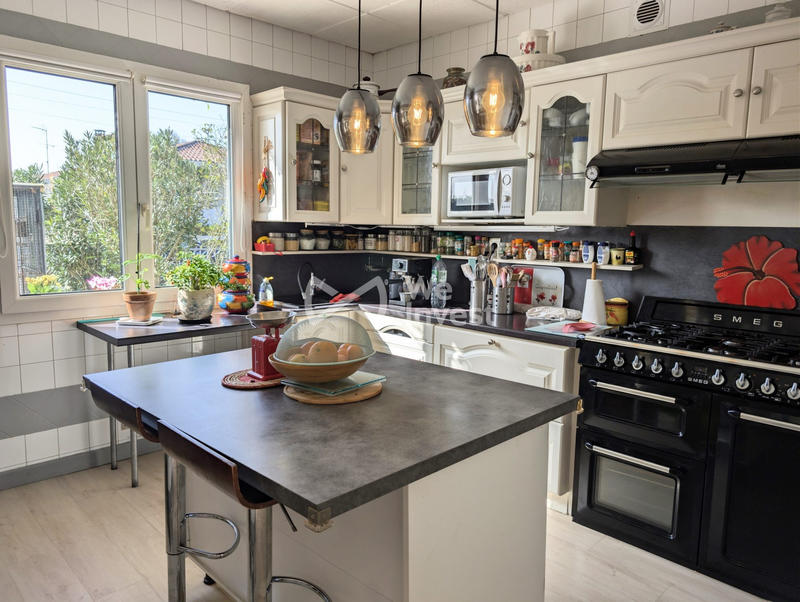 Maison - 98 m² - 5 pièces