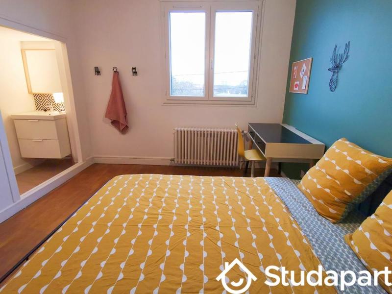 Chambre - 15 m² - 1 pièce