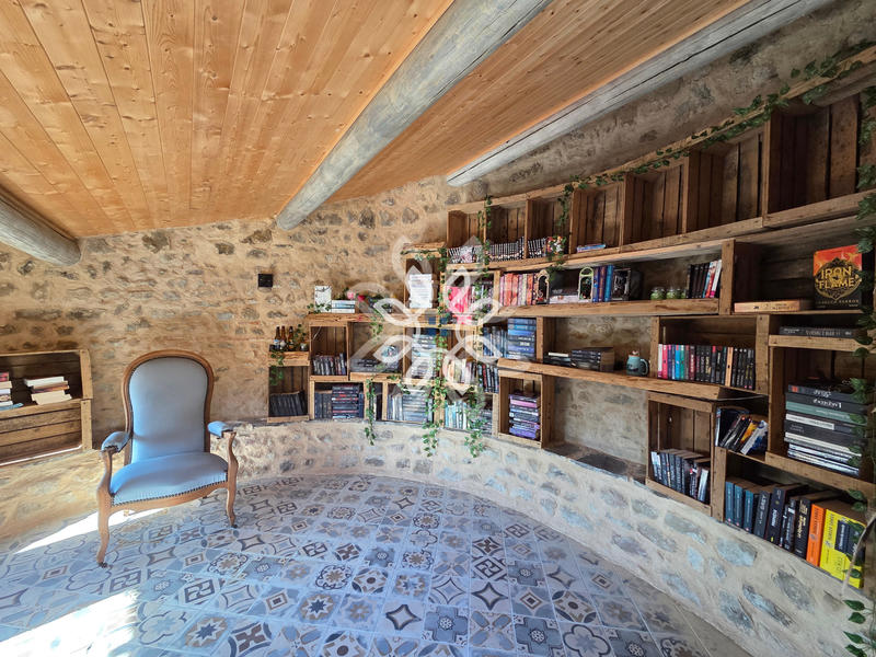 Maison - 120 m² - 4 pièces