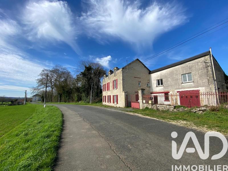 Maison - 209 m² - 10 pièces