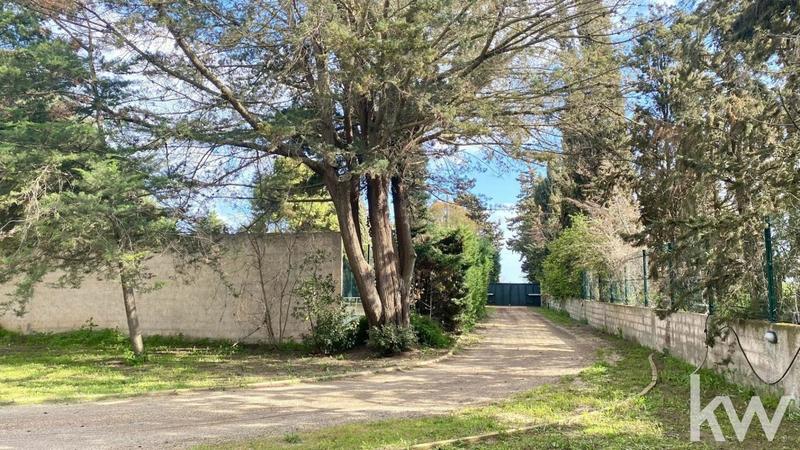 Propriété - 260 m² - 7 pièces