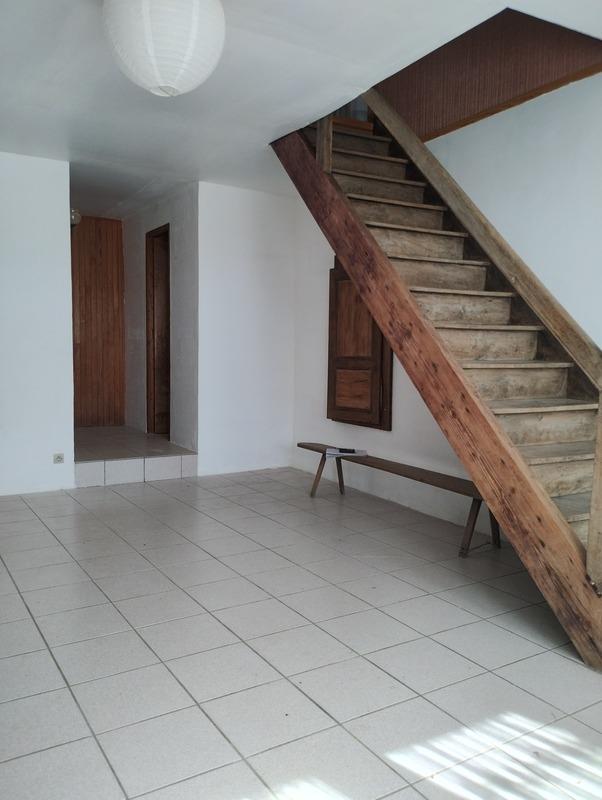 Maison - 202 m² - 7 pièces