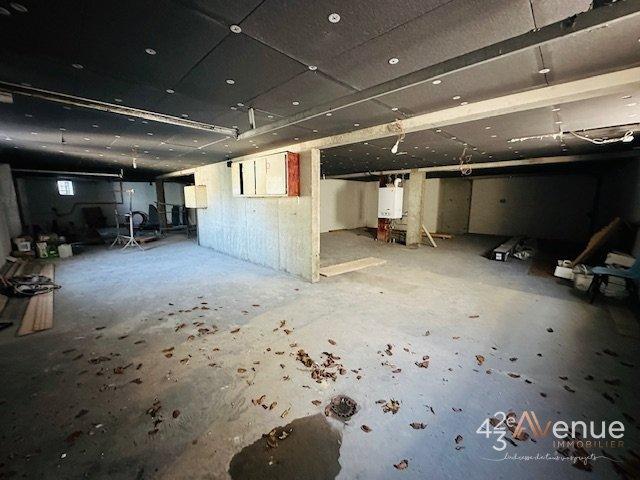 Maison - 175 m² - 5 pièces