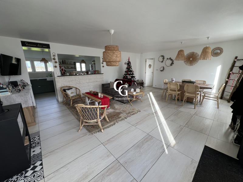 Maison ancienne - 111 m² - 4 pièces