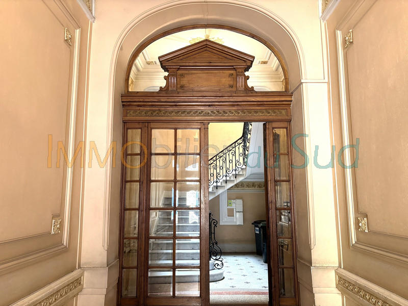 Appartement - 155 m² - 5 pièces